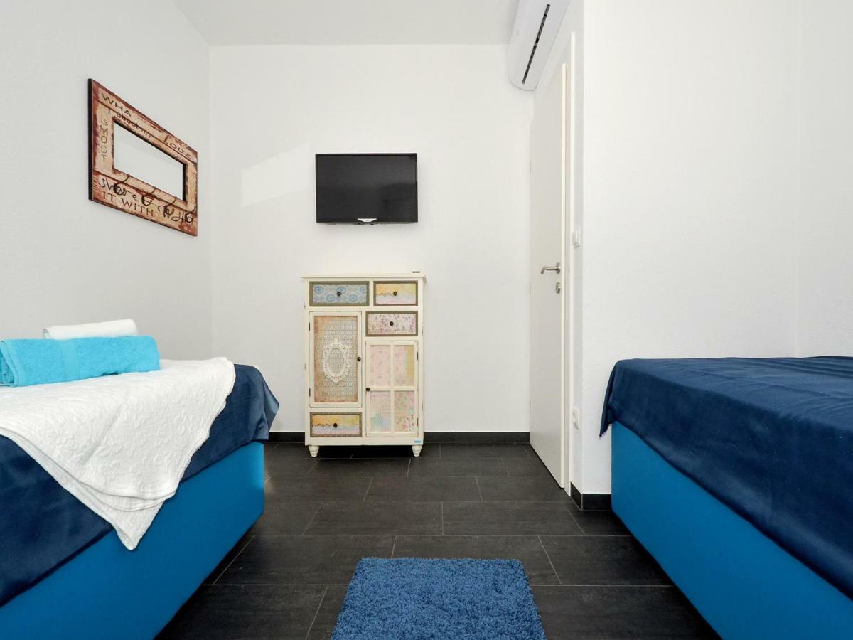 Deluxe Apartman Porto โตรกีร์ ภายนอก รูปภาพ