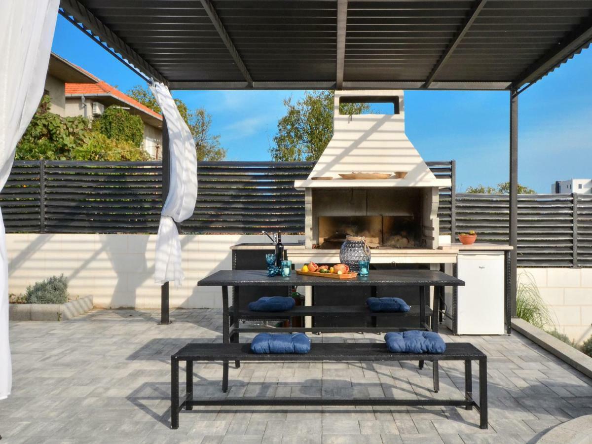 Deluxe Apartman Porto โตรกีร์ ภายนอก รูปภาพ