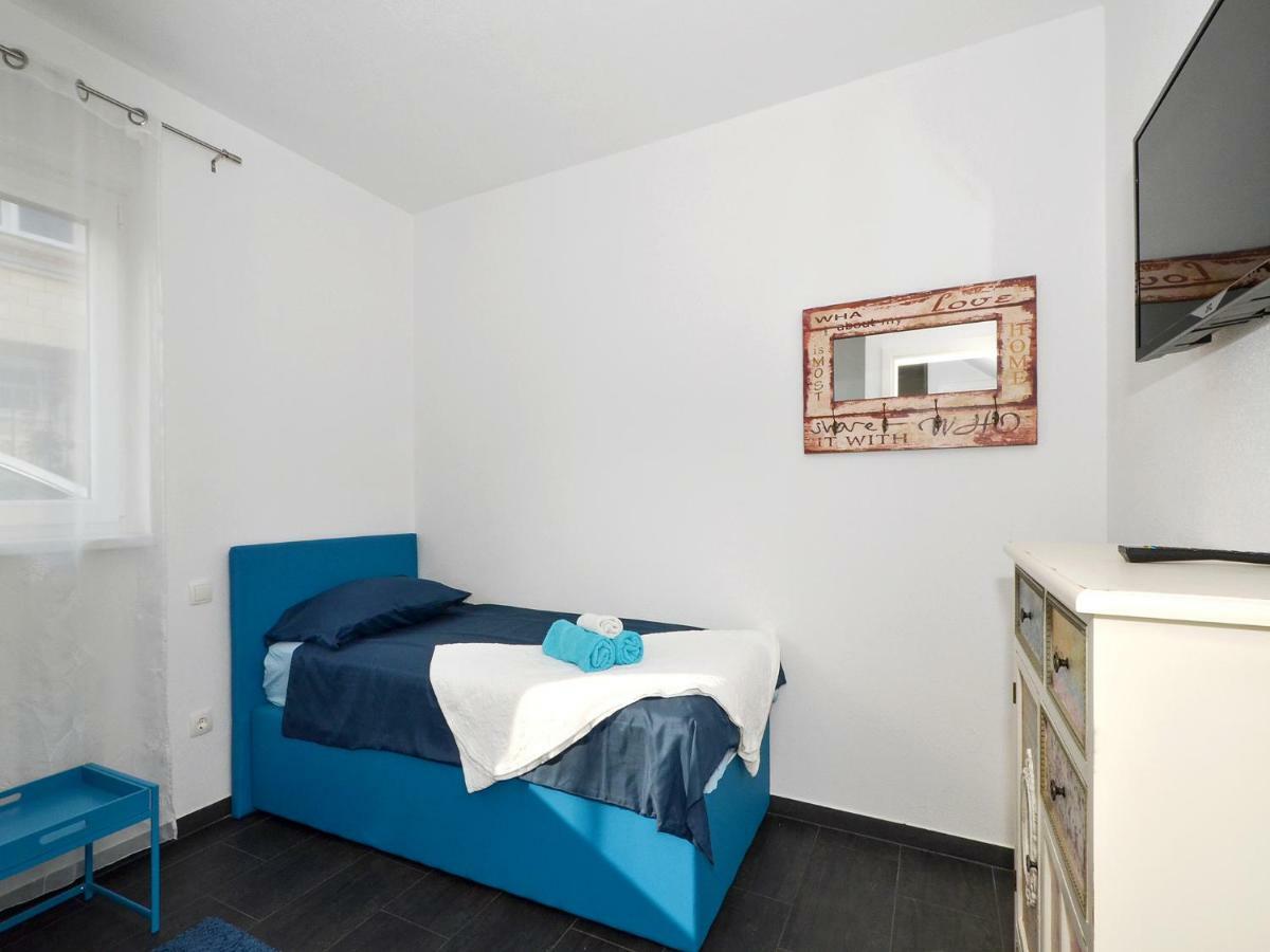 Deluxe Apartman Porto โตรกีร์ ภายนอก รูปภาพ