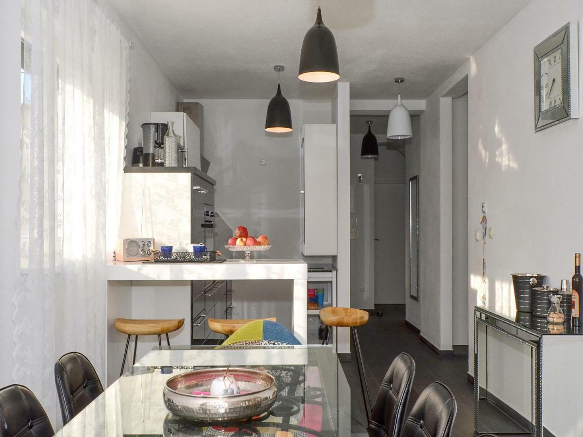 Deluxe Apartman Porto โตรกีร์ ภายนอก รูปภาพ