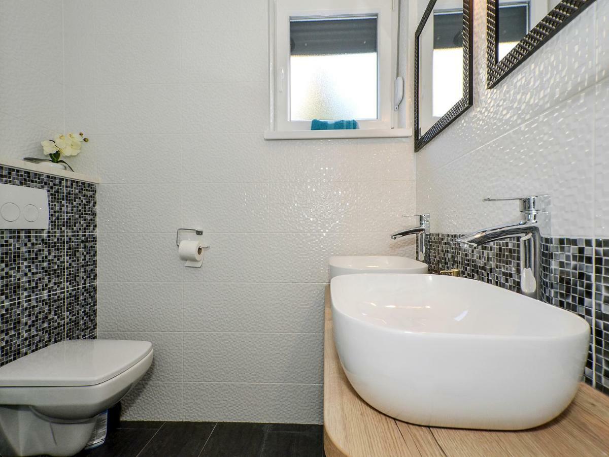 Deluxe Apartman Porto โตรกีร์ ภายนอก รูปภาพ