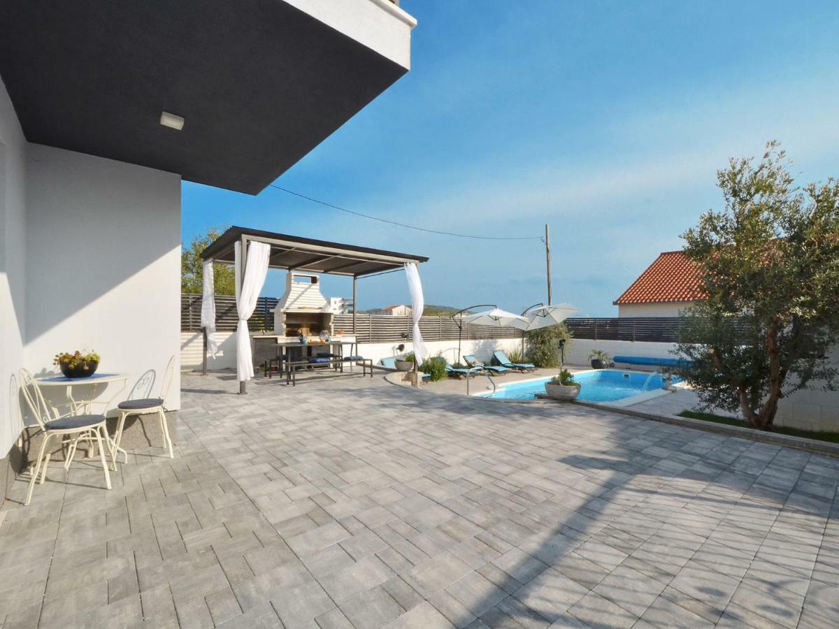 Deluxe Apartman Porto โตรกีร์ ภายนอก รูปภาพ